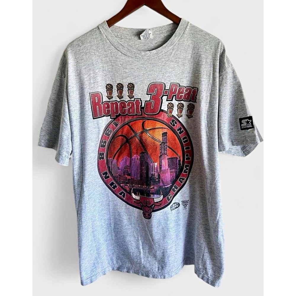 Vintage 1998 Chicago Bulls Repeat 3-Peat NBA Champions Starter T Shirt L